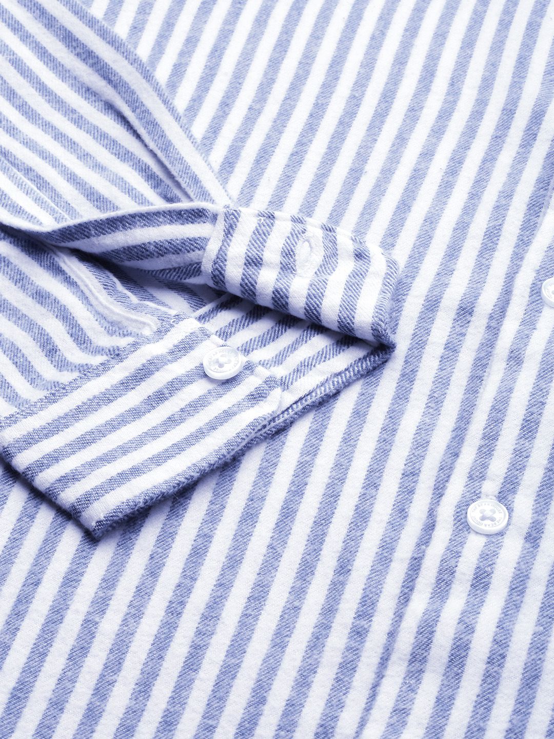 THE BEAR HOUSE Men Blue & White Slim Fit Striped Casual Shirt