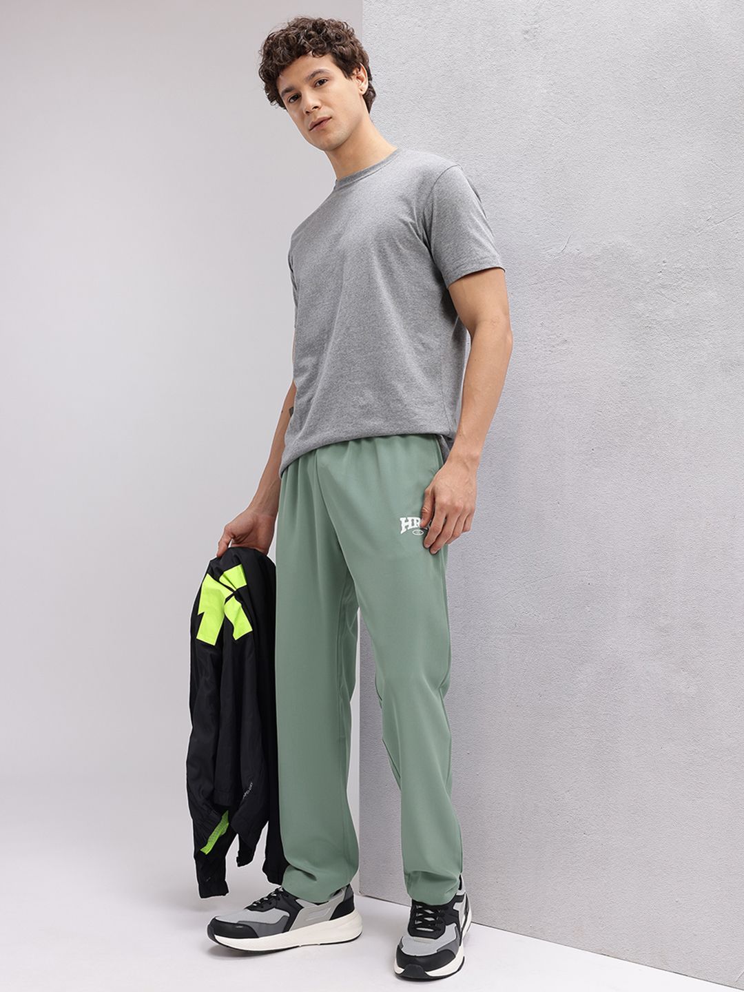 HRX by Hrithik Roshan Men Relaxed Fit Lifestyle Track Pants