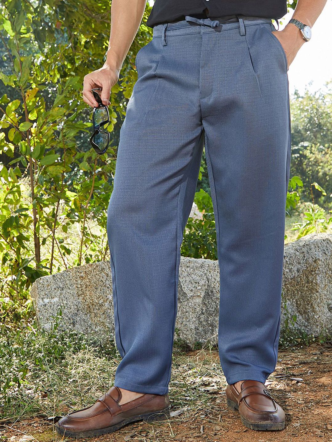 Campus Sutra Men Comfort Relaxed Fit Trousers