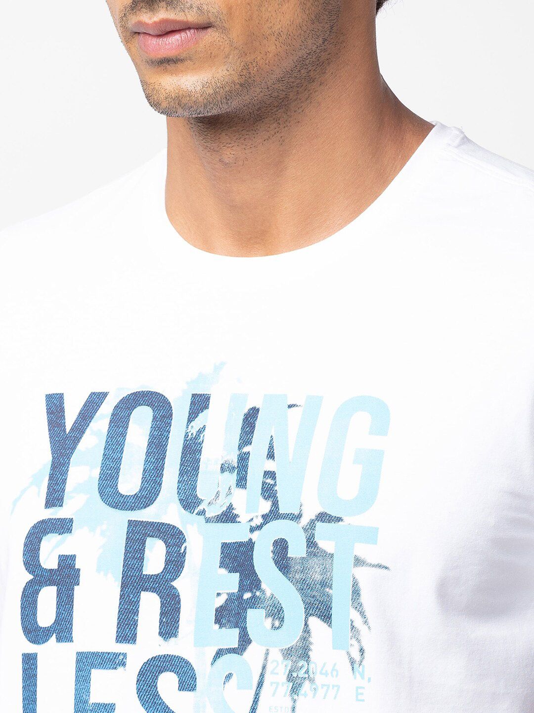 SPYKAR Men Typography Printed Slim Fit Cotton T-shirt