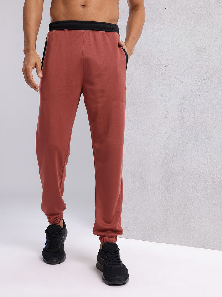 HRX by Hrithik Roshan Men Rapid-Dry Running Joggers