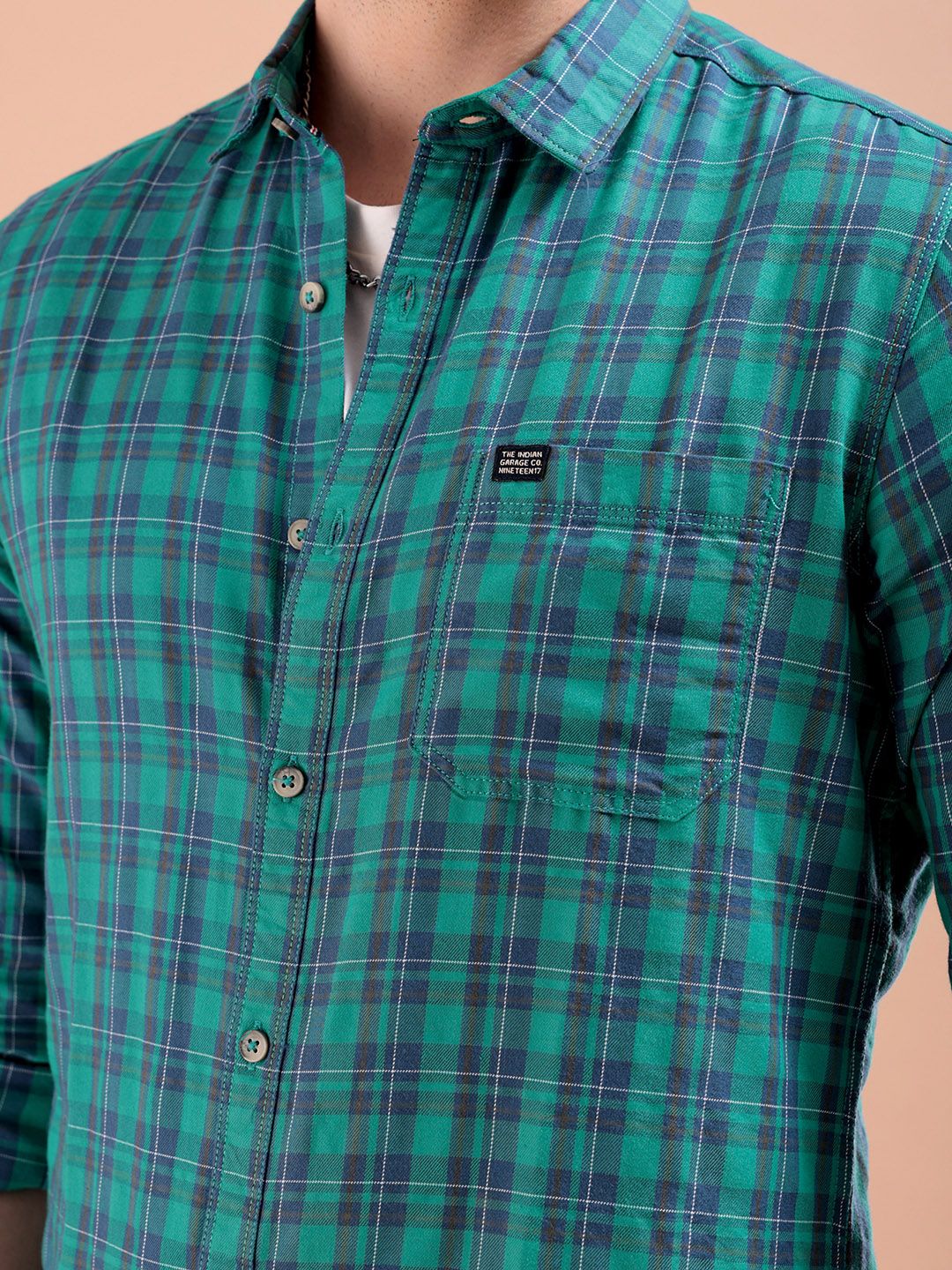 The Indian Garage Co Men Green & Navy Blue Slim Fit Checked Casual Shirt