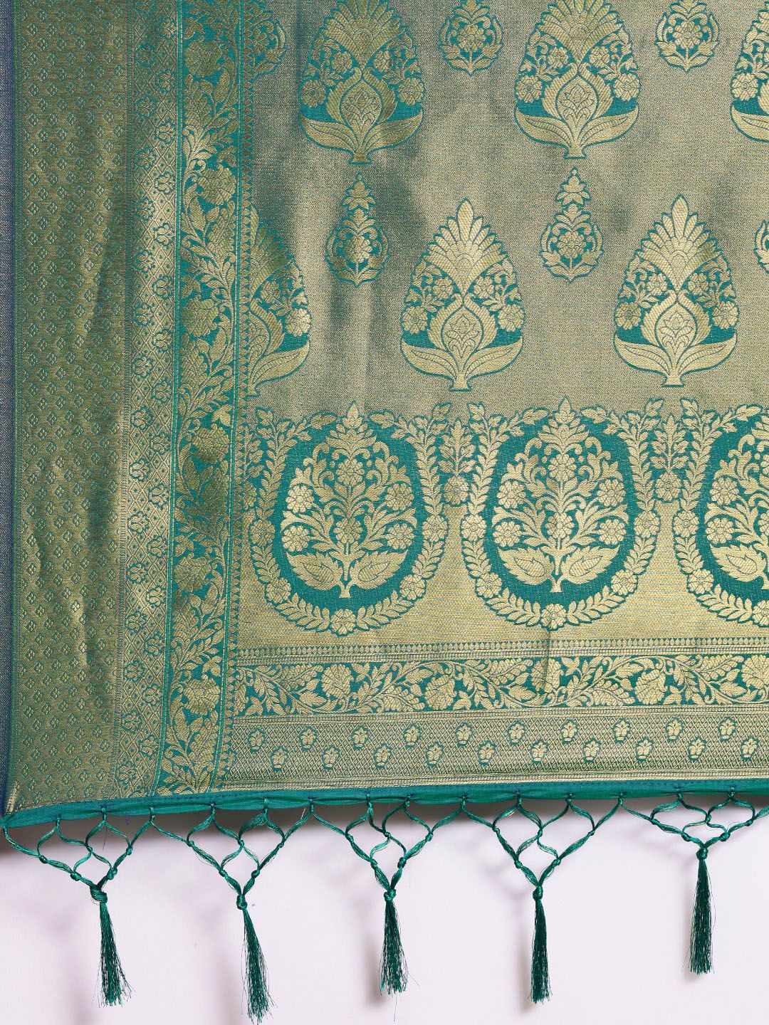 Saree mall Green & Gold-Toned Ethnic Motifs Zari Silk Blend Banarasi Sarees