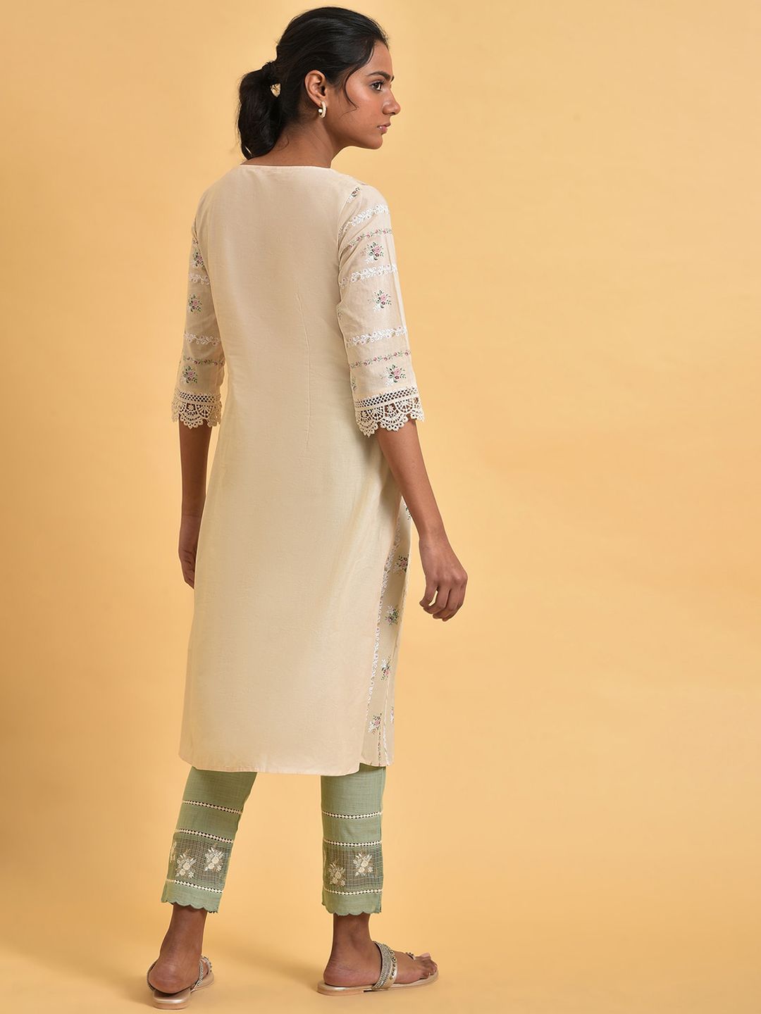 W Floral Printed Round Neck Pure Cotton A-Line Kurta