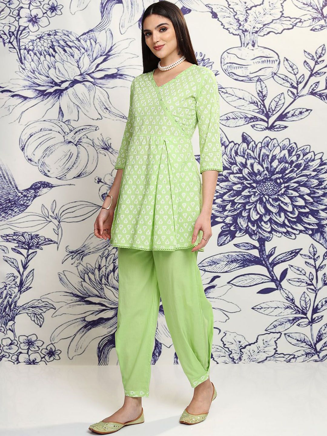 Vishudh Green Printed Pure Cotton Tunic & Trousers