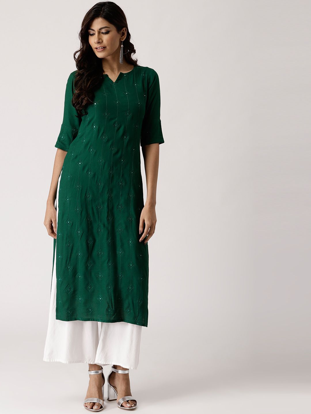 Libas Women Green Embroidered Straight Kurta