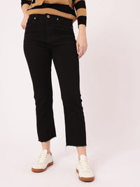 DressBerry Women Classic Touch Stretchable Frayed Cropped Jeans