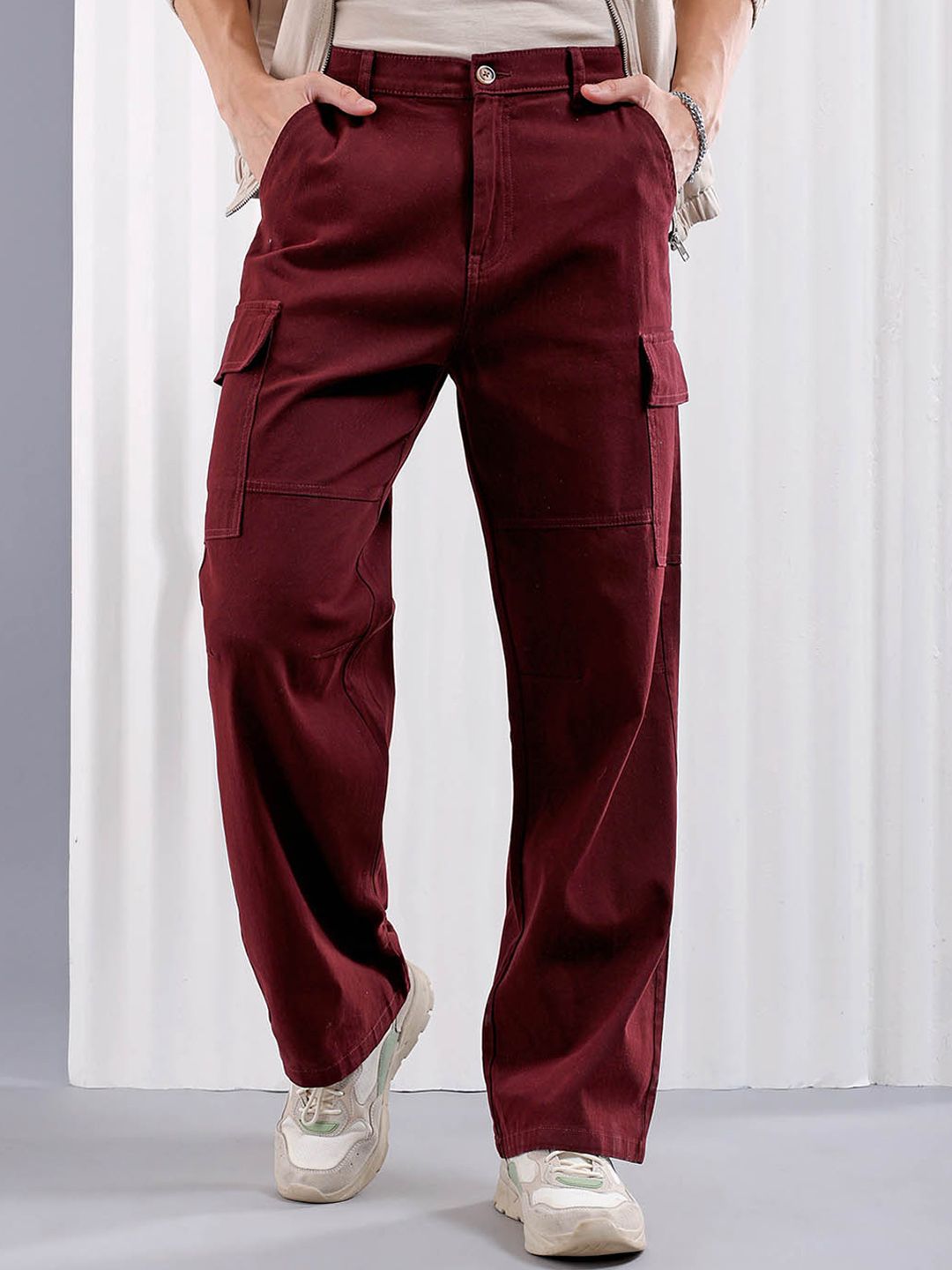 The Indian Garage Co Men Loose Fit Mid Rise Cotton Cargos