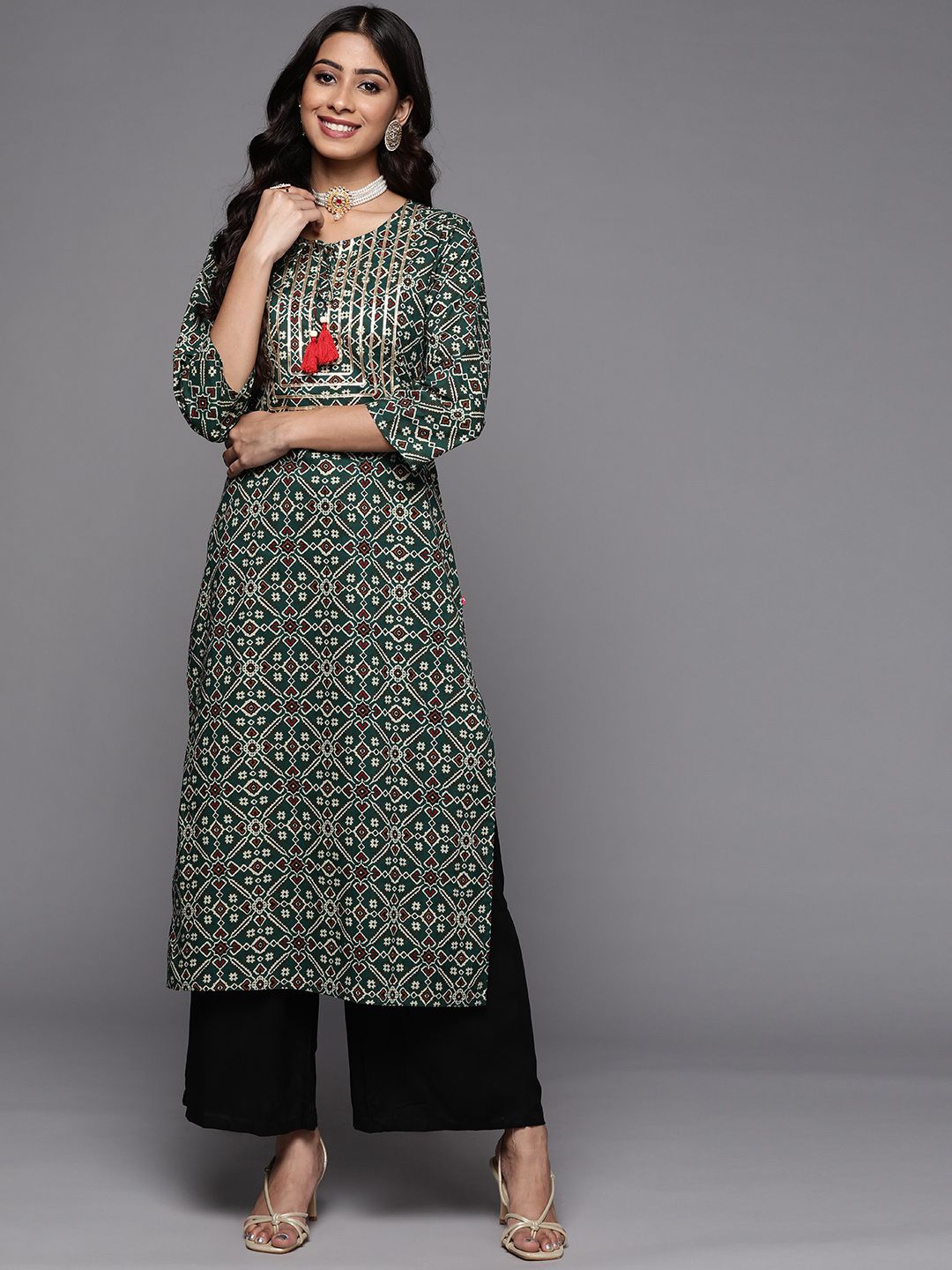 Motif Etnik Green & Golden Cotton Wanita Varanga dicetak lurus kurta