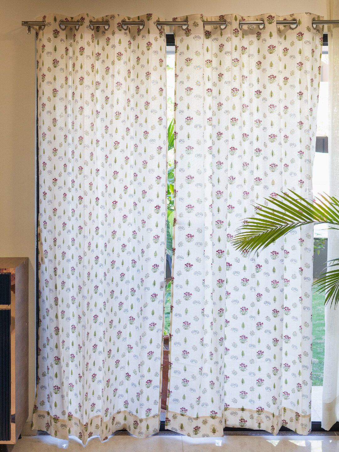 URBAN SPACE Off White & Red 2-Pieces Ethnic Motifs Printed Cotton Window Curtains