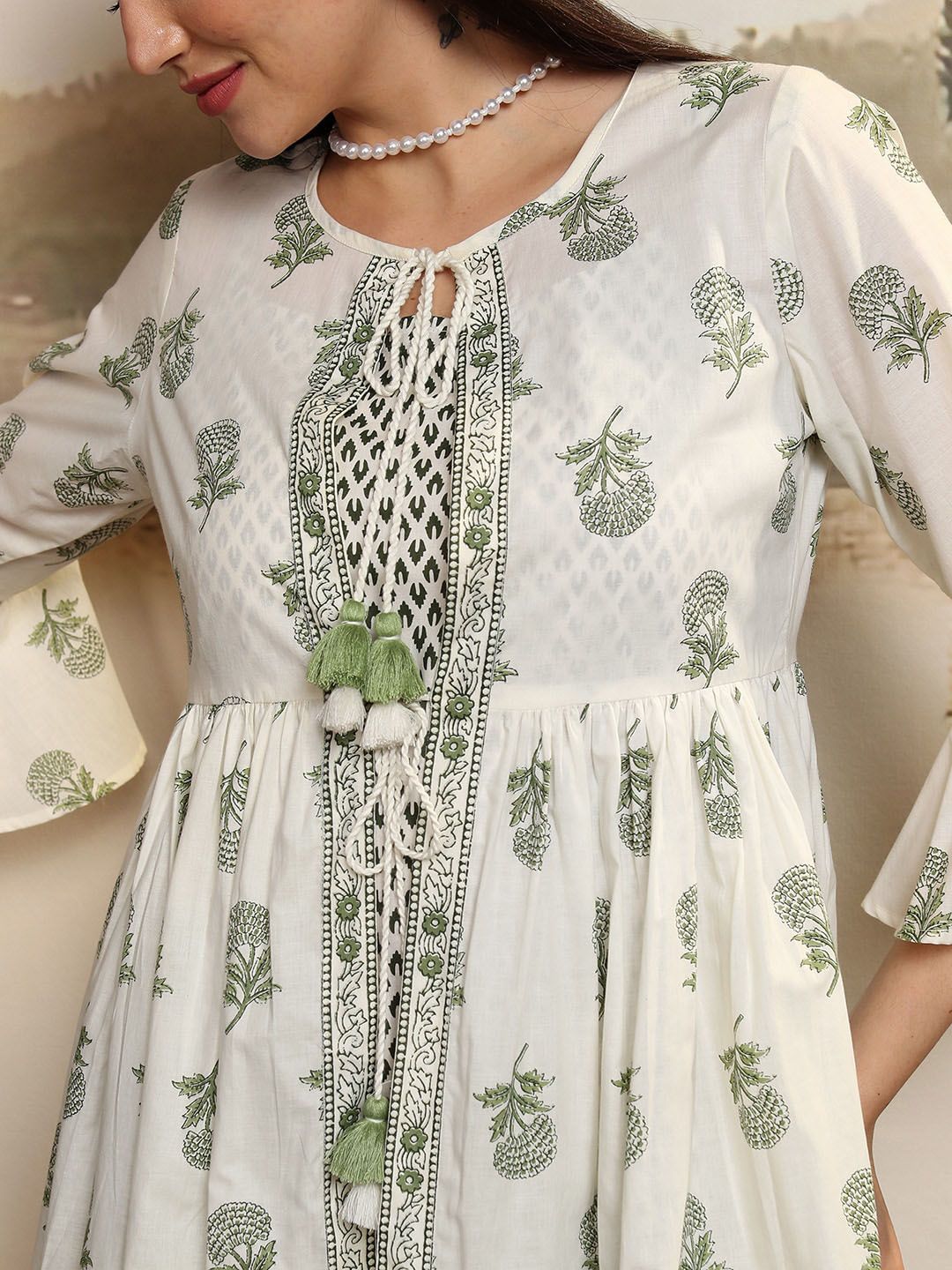 Vishudh Printed  Co Ord Set Tunic Outer Jacket  Top With Flared Trouser