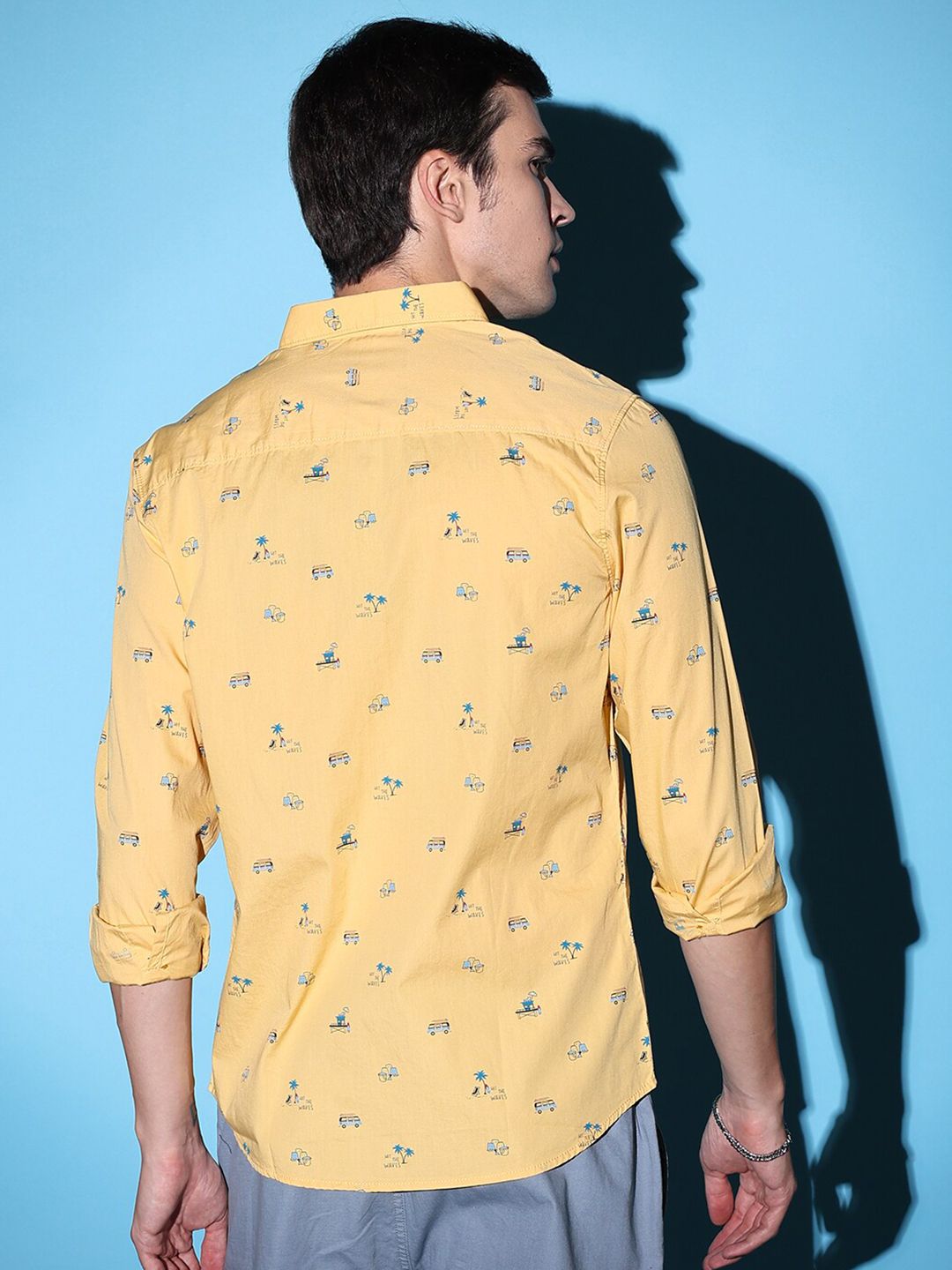 The Indian Garage Co Slim Fit Conversational Printed Pure Cotton Casual Shirt