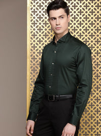 House of Pataudi Pure Cotton Pleated Wingtip Collar Party Shirt