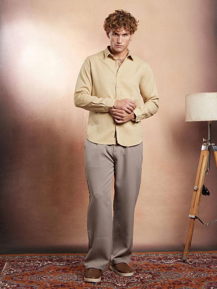 Campus Sutra Comfort Interweave-Tactile Self Design Regular Fit Casual Shirt