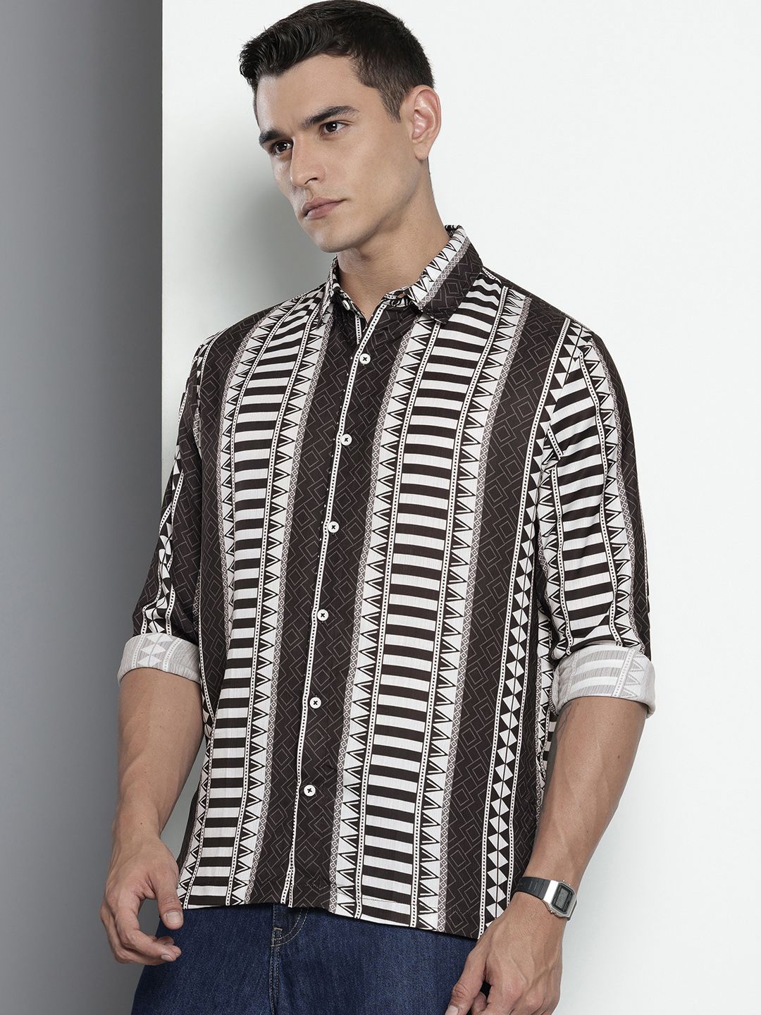The Indian Garage Co Relaxed Fit Geometric Printed Casual Shirt