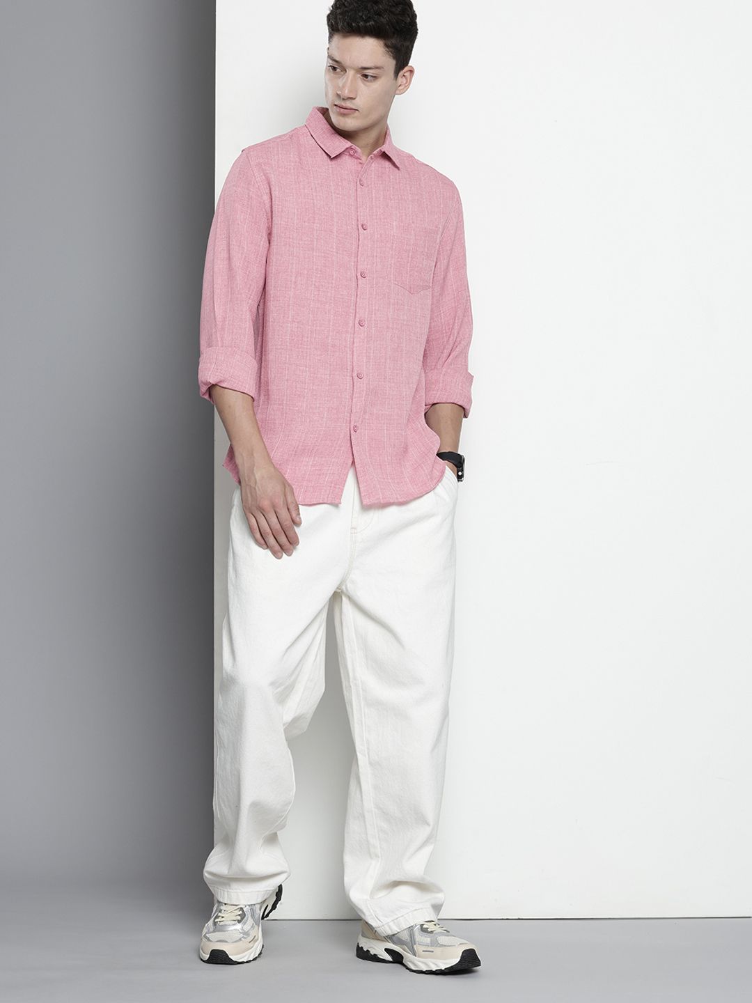 The Indian Garage Co Slim Fit Vertical Striped Casual Shirt