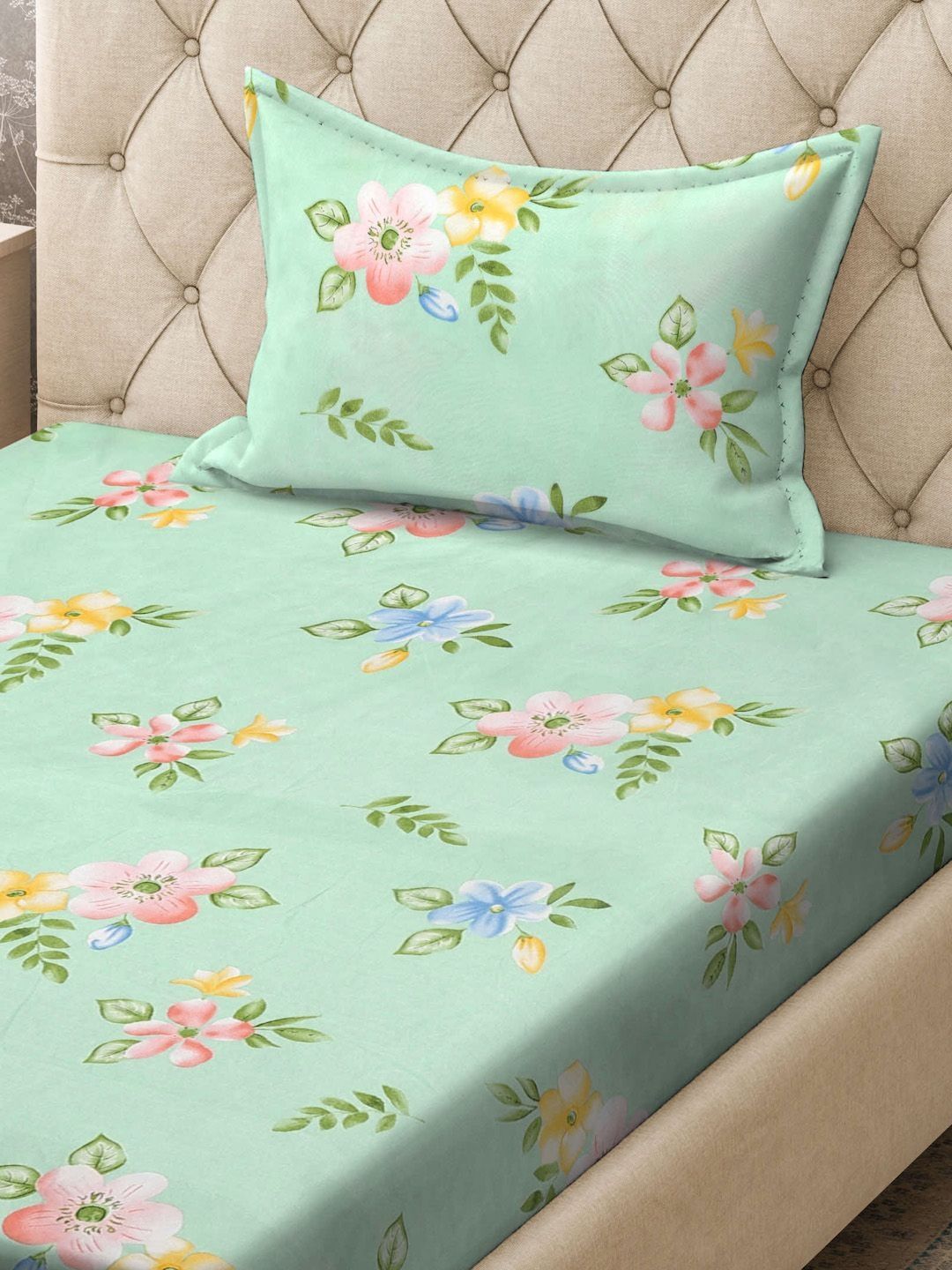 KLOTTHE Green & Pink Printed 300TC Single Bedsheet & Pillow Covers