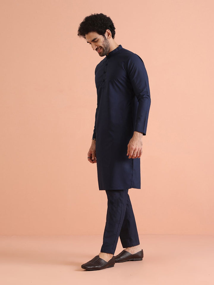 KISAH Mandarin Collar Long Sleeves Straight Kurta