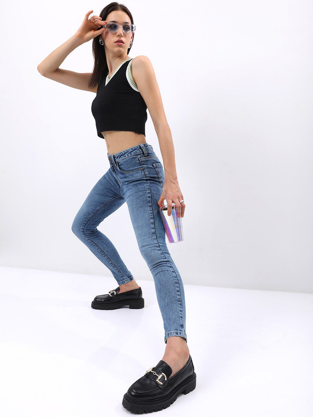 Tokyo Talkies Women Skinny Fit Clean Look Light Fade Cotton Stretchable Jeans