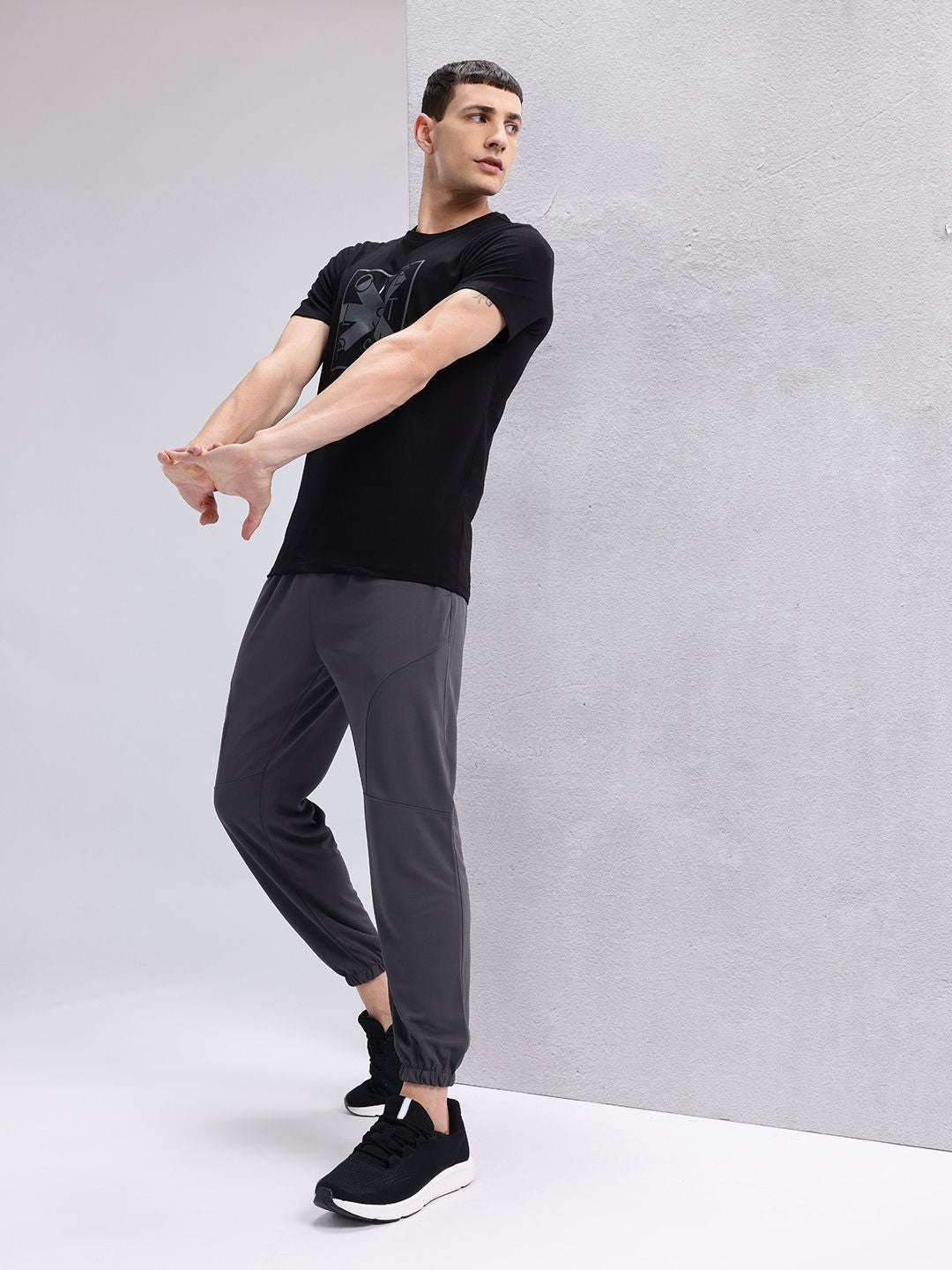 HRX by Hrithik Roshan Men Rapid-Dry Training Joggers