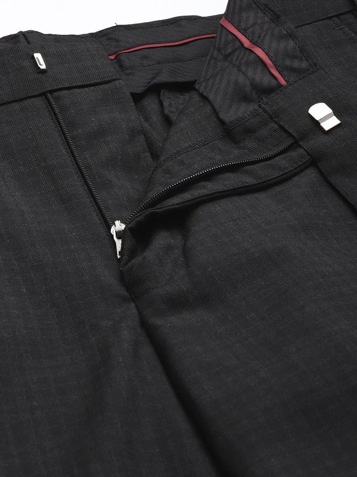 Park Avenue Men Checked Formal Trousers