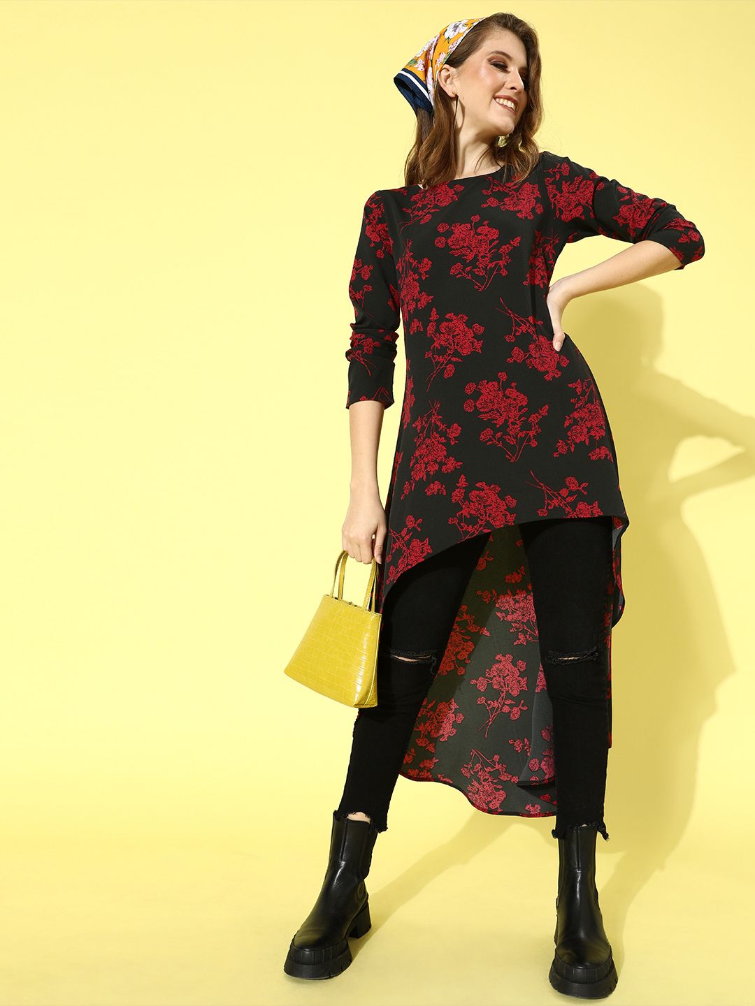 Berrylush Women Stylish Black Printed High-LowTunic
