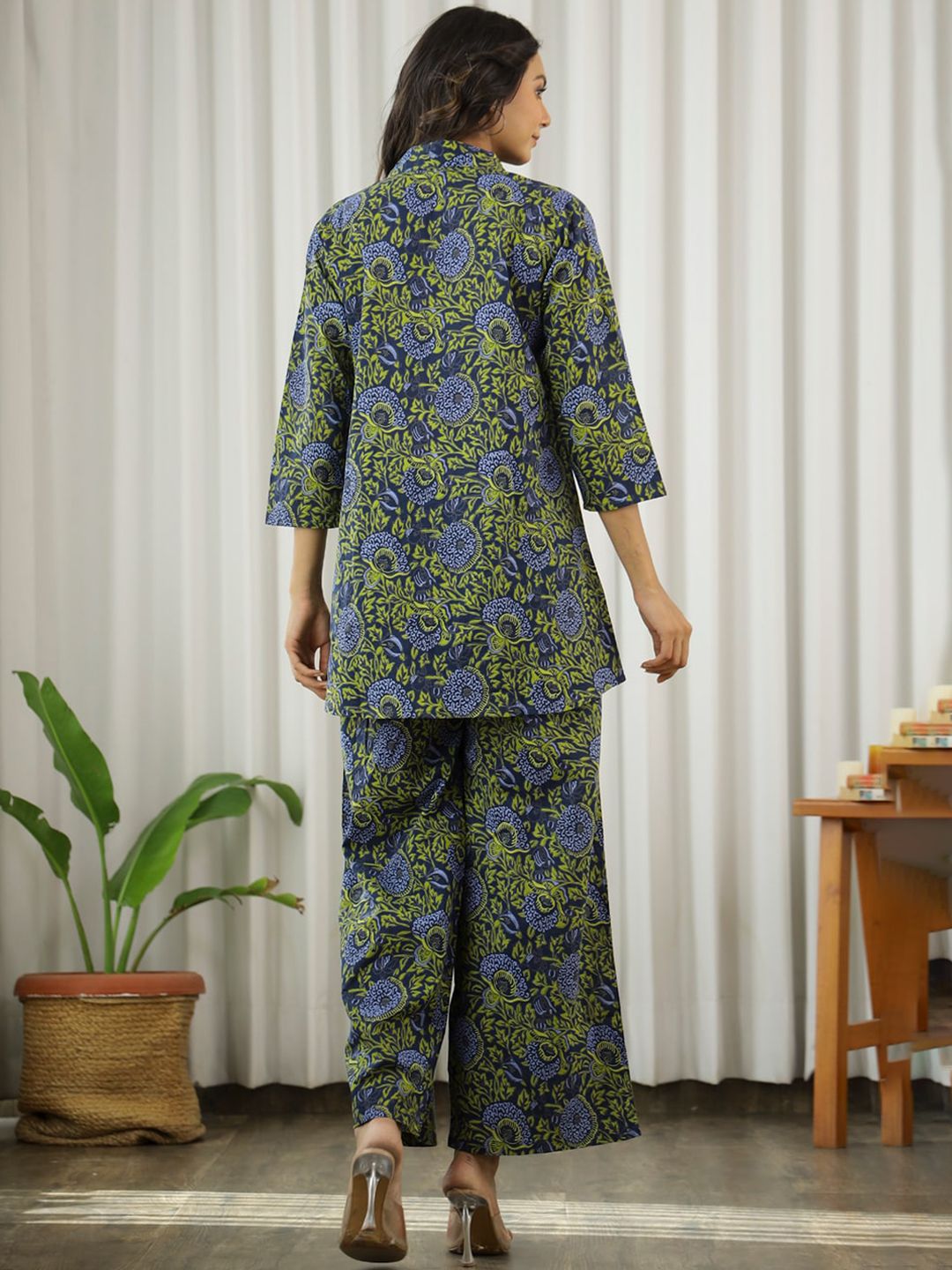 SANSKRUTIHOMES Floral Printed Pure Cotton Tunic With Palazzo Co-Ords