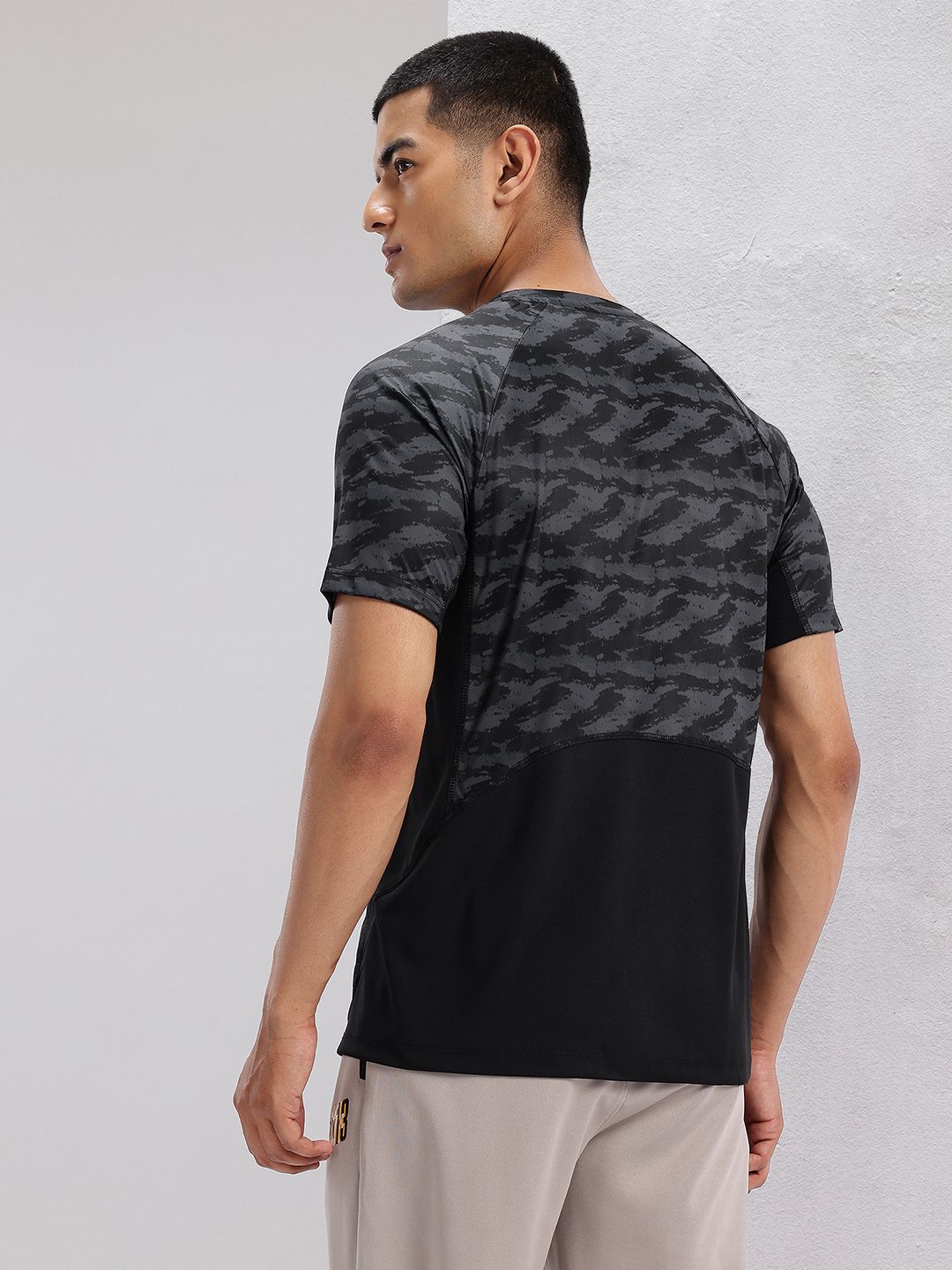 HRX by Hrithik Roshan Abstract Print Rapid-Dry Training T-shirt