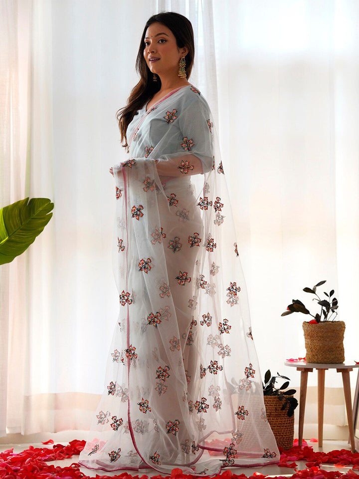 Saree mall Floral Embroidered Sequinned Net Saree
