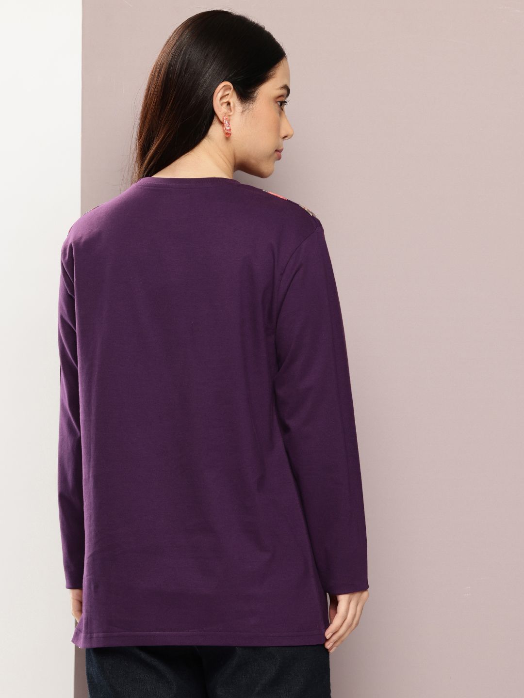Dillinger Women Long Sleeve Oversized Printed Tshirt