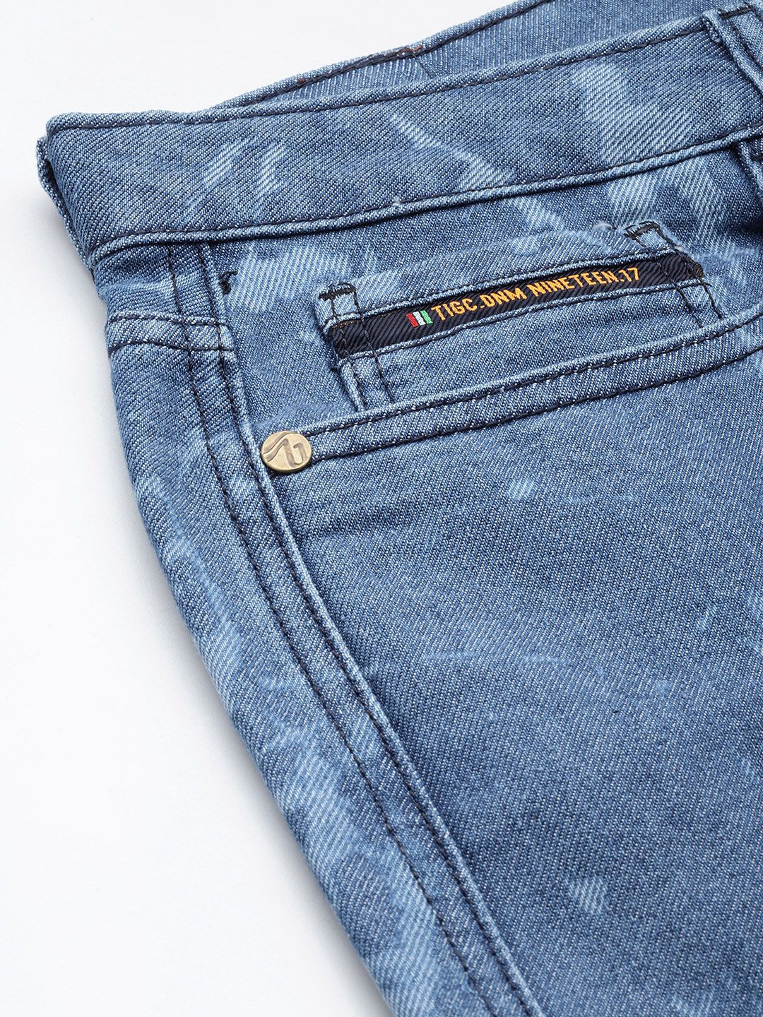 The Indian Garage Co Men Mid Rise Cotton Baggy Fit Laser Print Cargo Jeans