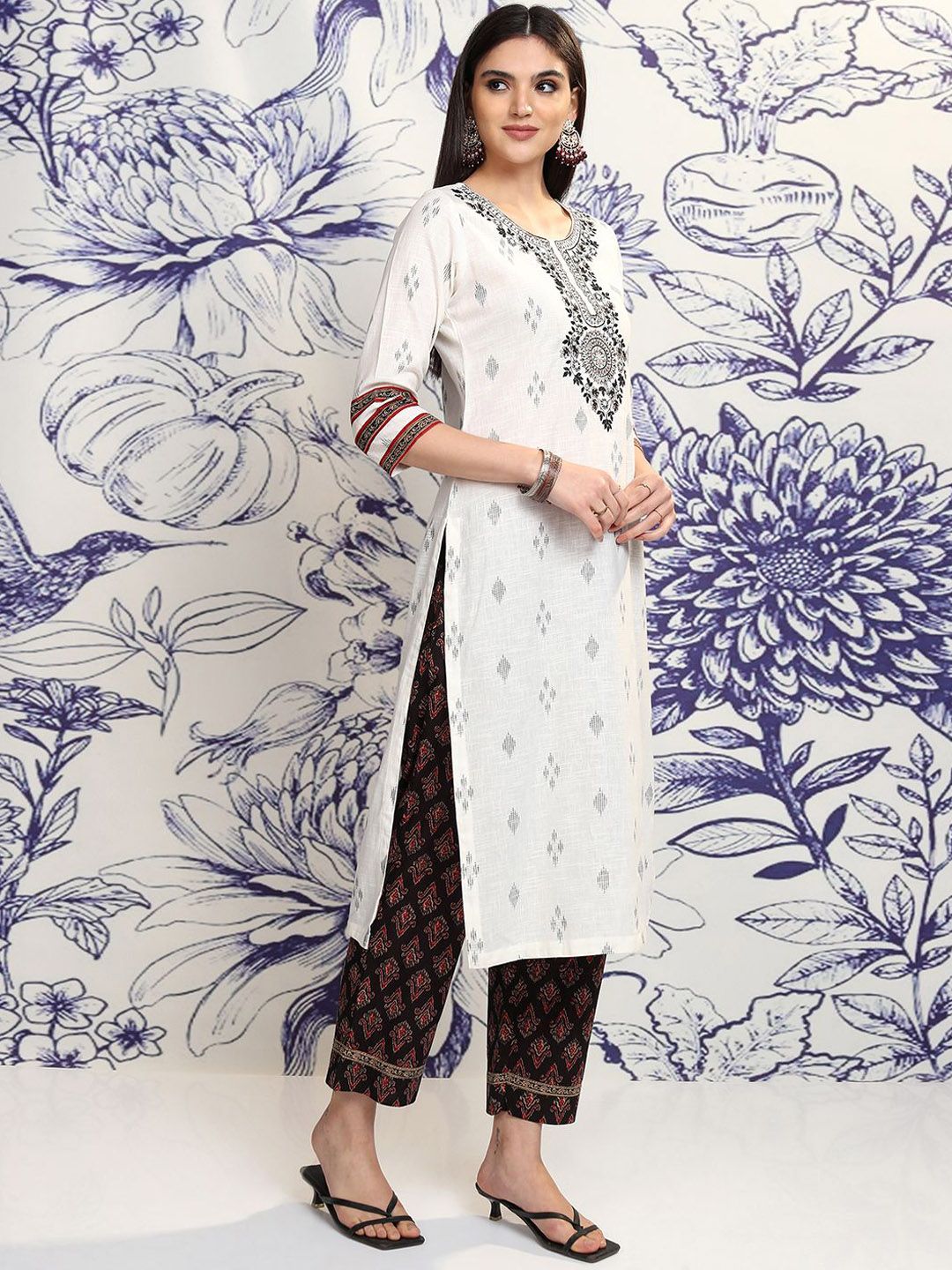 Vishudh Ethnic Motifs Embroidered Thread Work Pure Cotton Kurta with Trousers & Dupatta