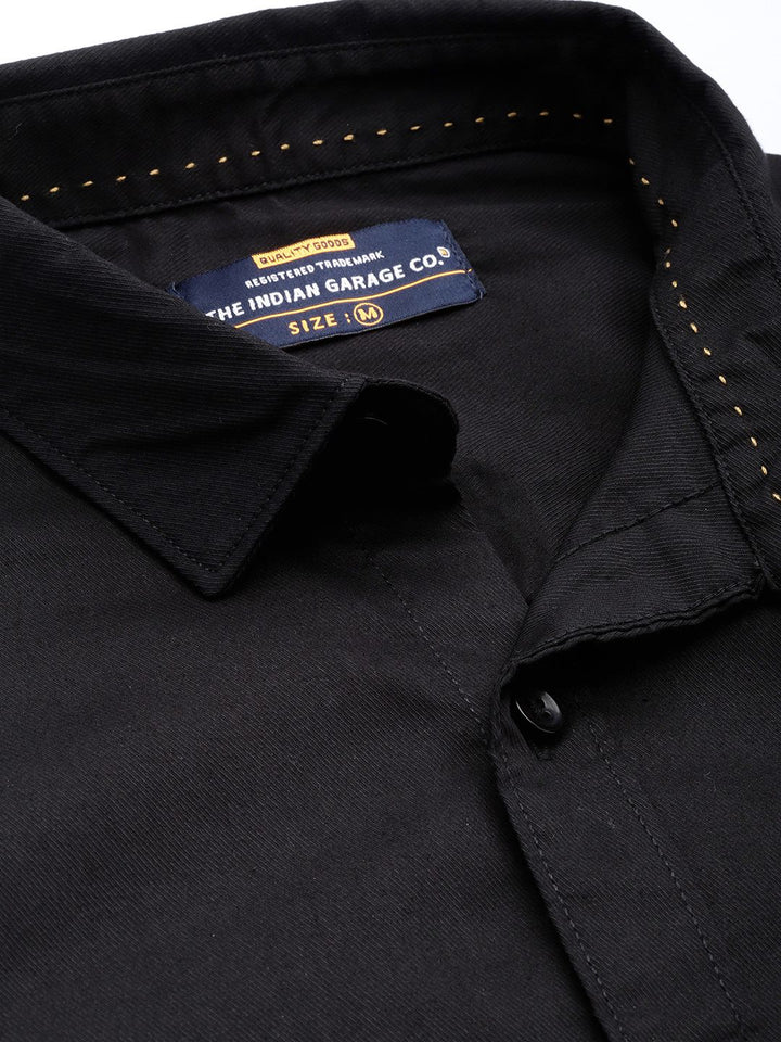 The Indian Garage Co Men Black Comfort Casual Shirt