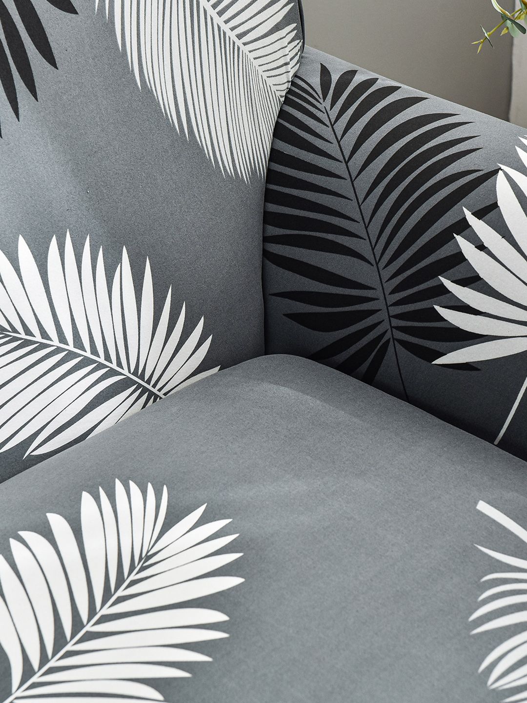 Story@home Grey & White Printed 1 Seater Stretchable Sofa Cover With Arms