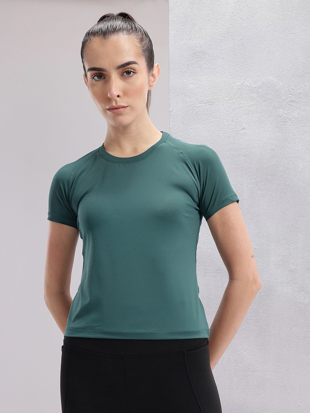 HRX by Hrithik Roshan Women Slim Fit Training T-shirt