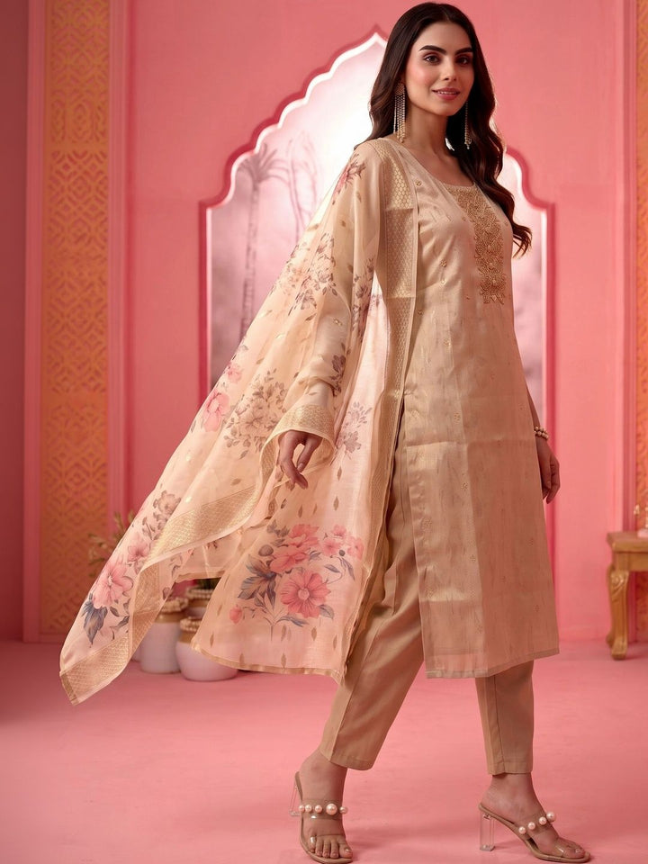 Mamicha Women Floral Embroidered Regular Thread Work Kurta with Trousers & With Dupatta