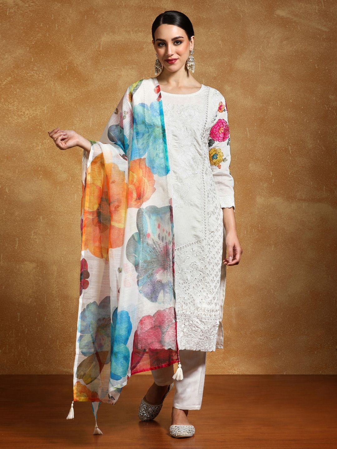 Varanga Women Embroidered Regular Thread Work Pure Cotton Kurta with Trousers & Dupatta