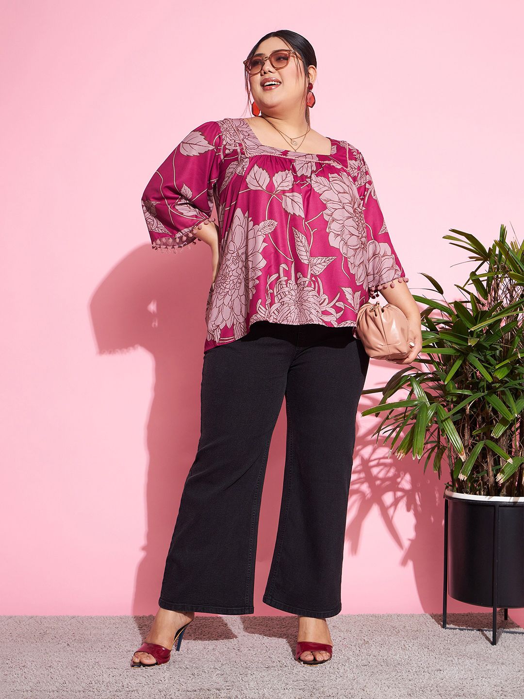 SASSAFRAS Curve Plus Size Magenta Floral Printed Square Neck Top
