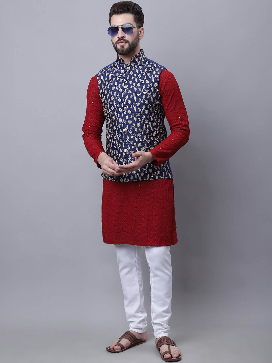 SOJANYA Motif Etnik Bersulam Kurta Kapas Tulen Labuci dengan Piyama & Jaket Nehru