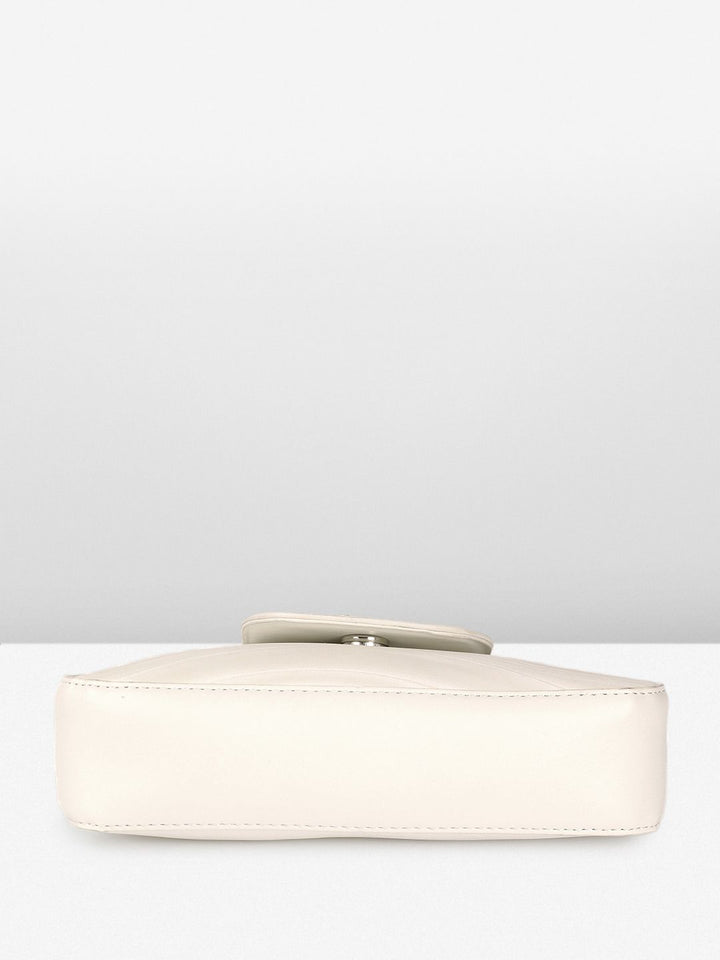 DressBerry Structured Shoulder Bag with Chain
