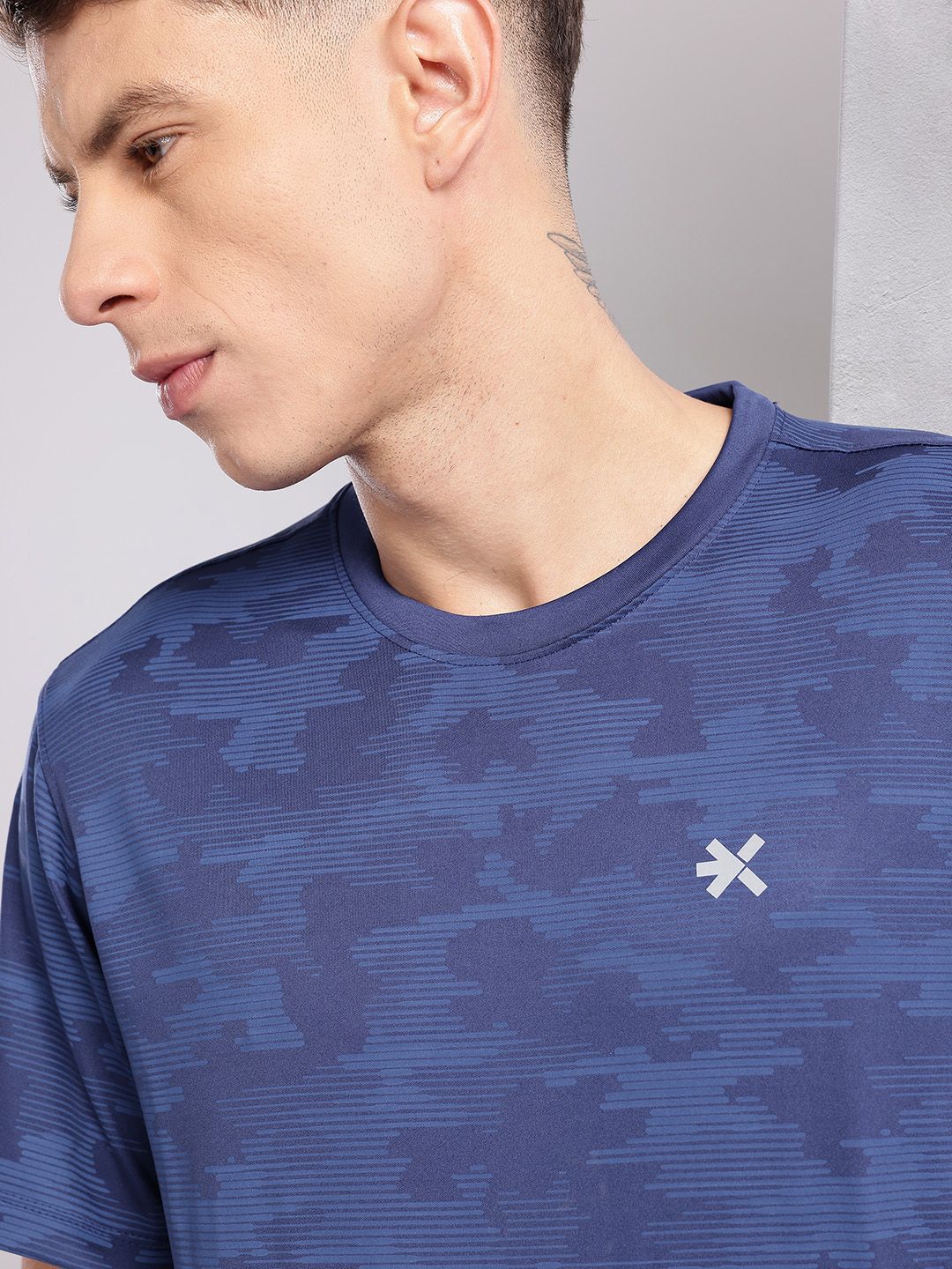 HRX by Hrithik Roshan Rapid-Dry Reflective Detail Training T-shirt