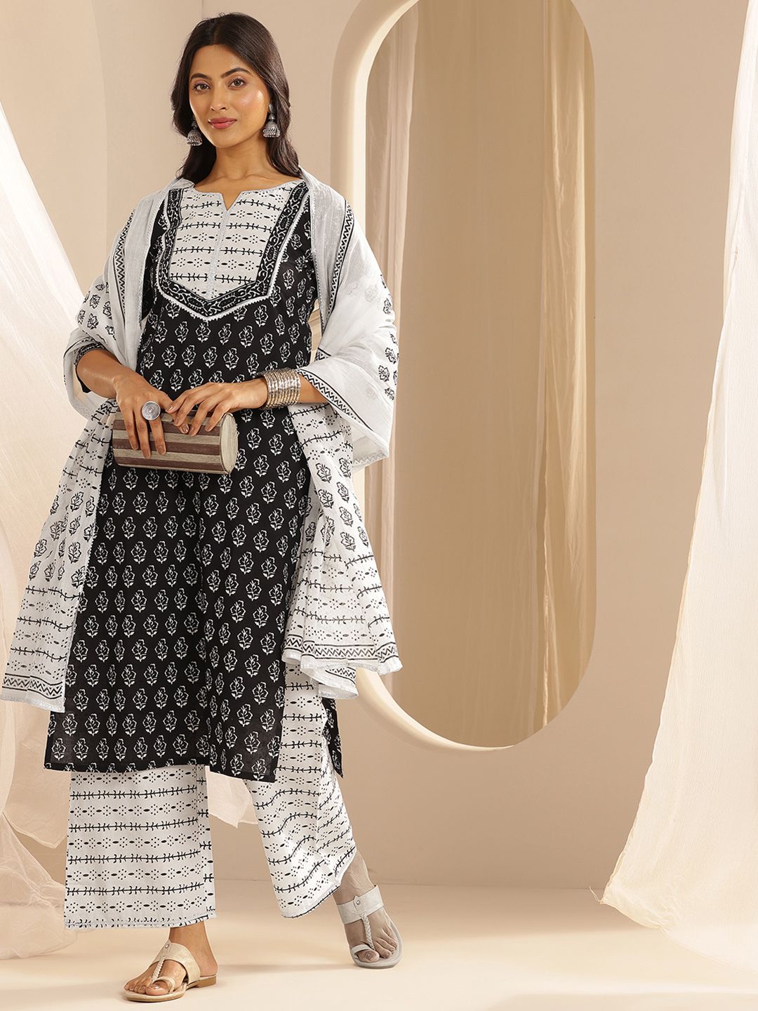 Libas Ethnic Motifs Printed Regular Gotta Patti Pure Cotton Kurta with Palazzos & Dupatta