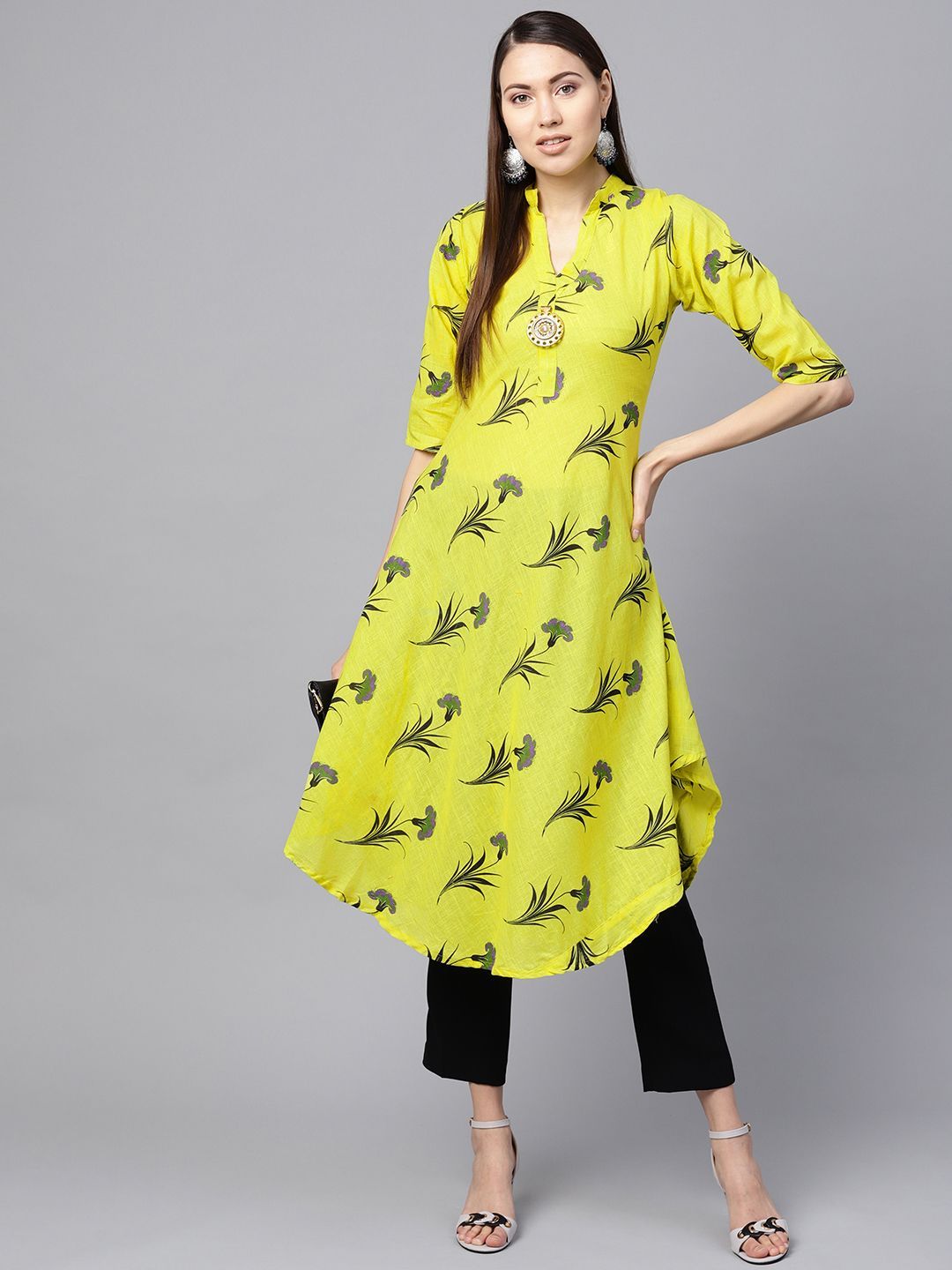 SOJANYA Wanita Lime Green & Black Floral Print Kurta A-Line