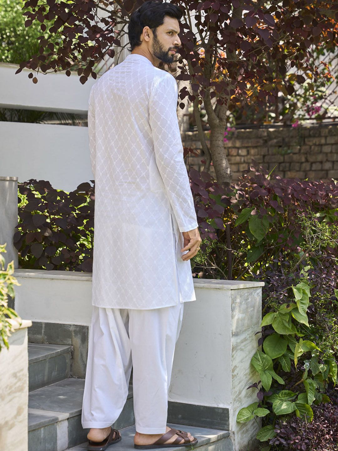 See Designs Embroidered Mandarin Collar Regular Pure Cotton Kurta with Salwar