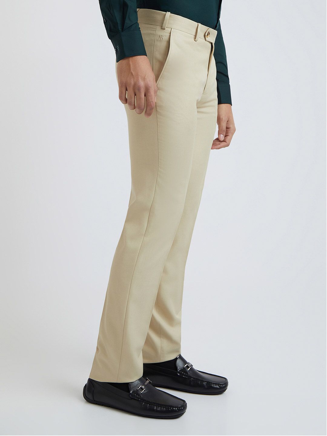 Raymond Men Solid Slim Fit Mid-Rise Formal Trousers