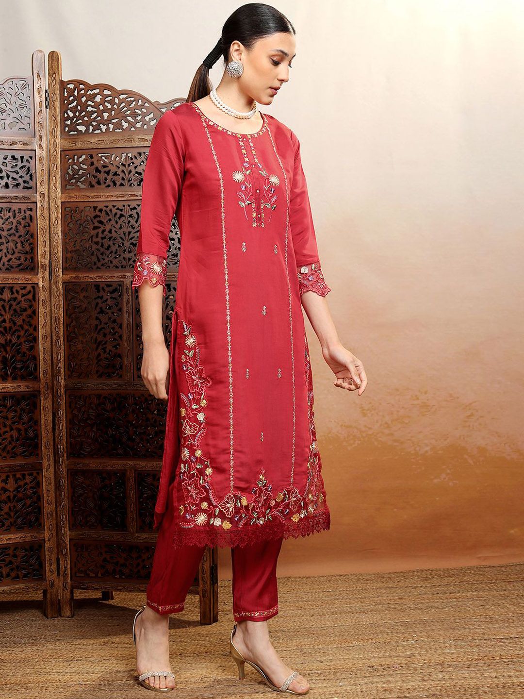 Vishudh Red Floral Embroidered Thread Work Straight Kurta With Trousers & Dupatta