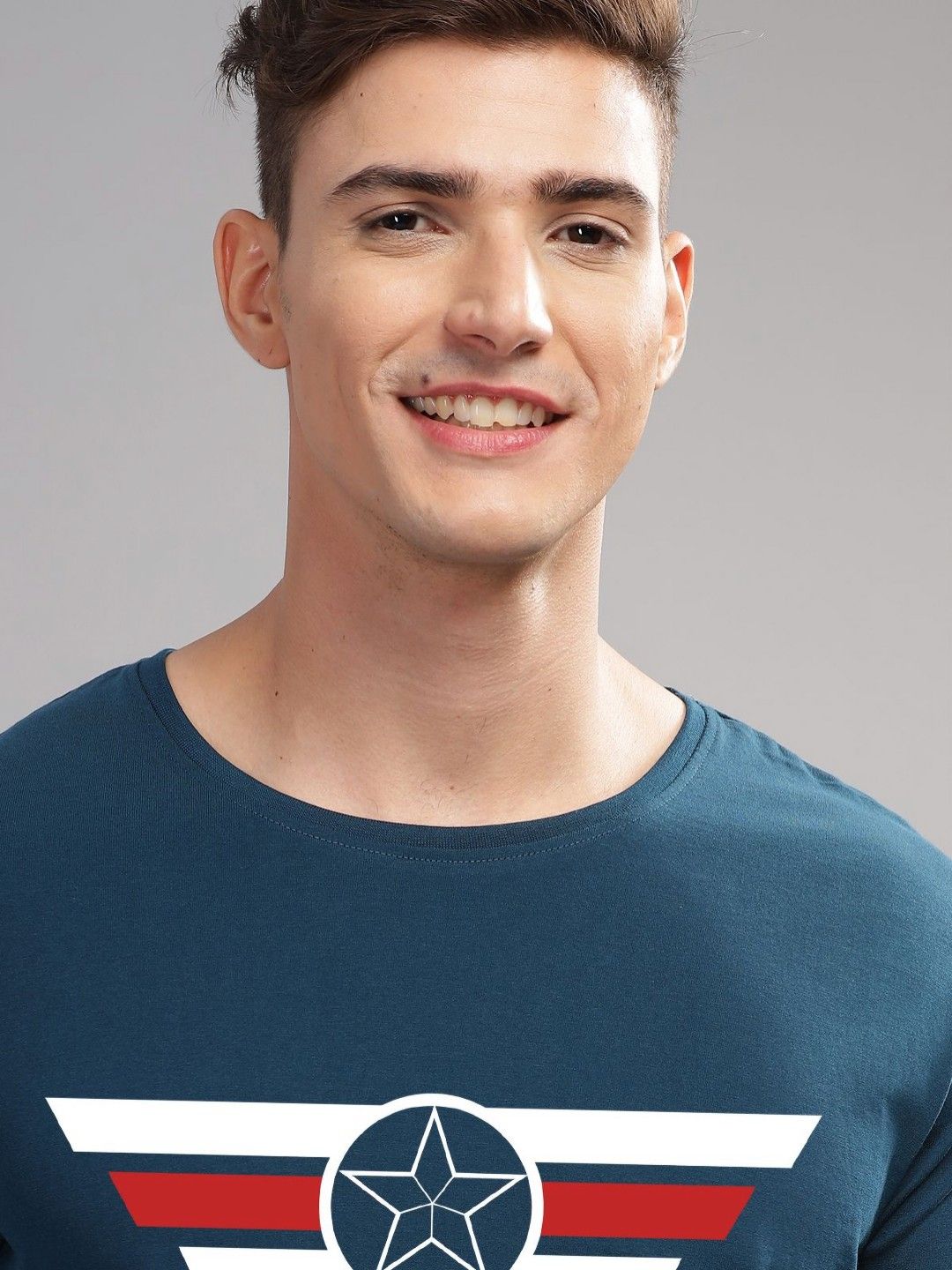 ADRO Men Typography Printed Applique T-shirt