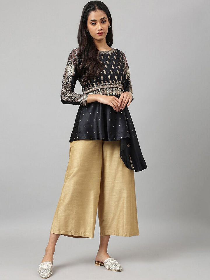 W Women Gold-Toned Comfort Cropped Parallel Trousers