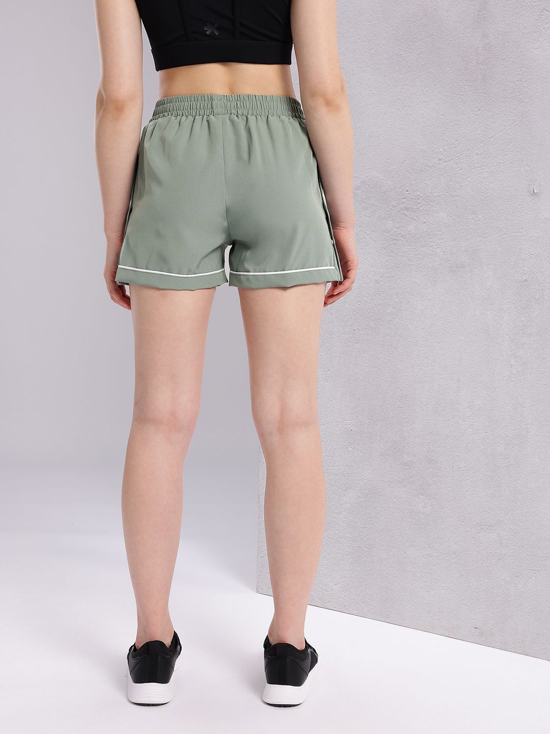 HRX by Hrithik Roshan Women Contrast Piping Running Shorts
