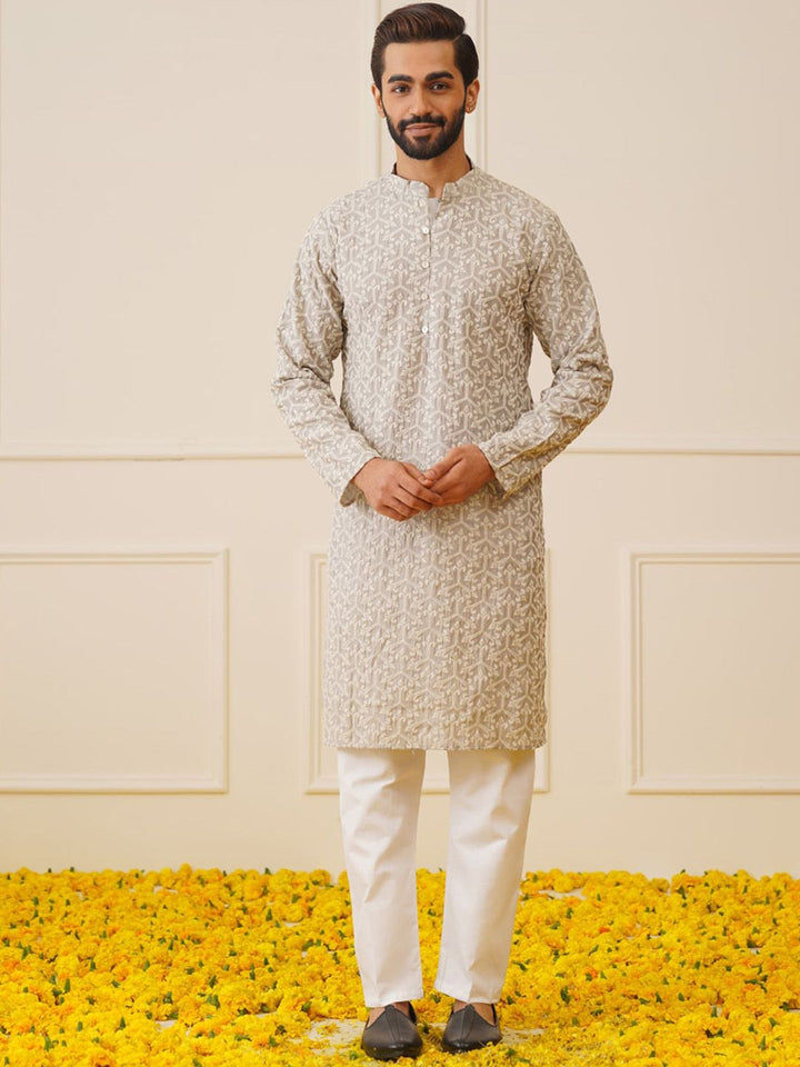 Jompers Ethnic Motifs Embroidered Regular Chikankari Kurta with Pyjamas